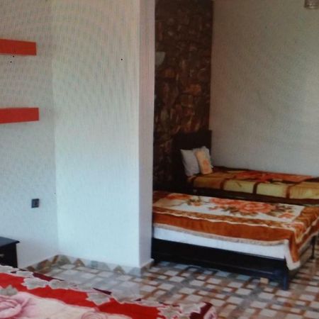 Auberge Bab Imouzer Tagherat Anekrim Exteriör bild